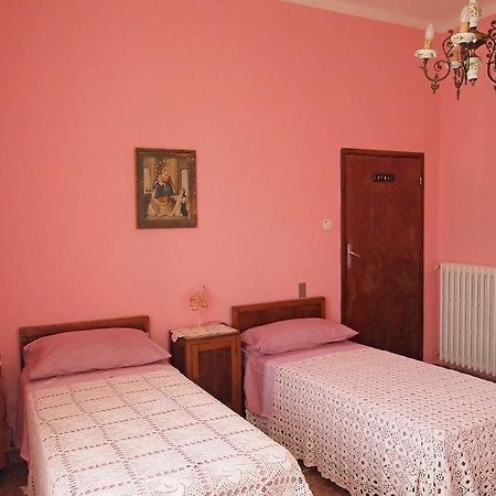 Апартаменты Casa Maria Сан-Бенедетто-дель-Тронто Экстерьер фото