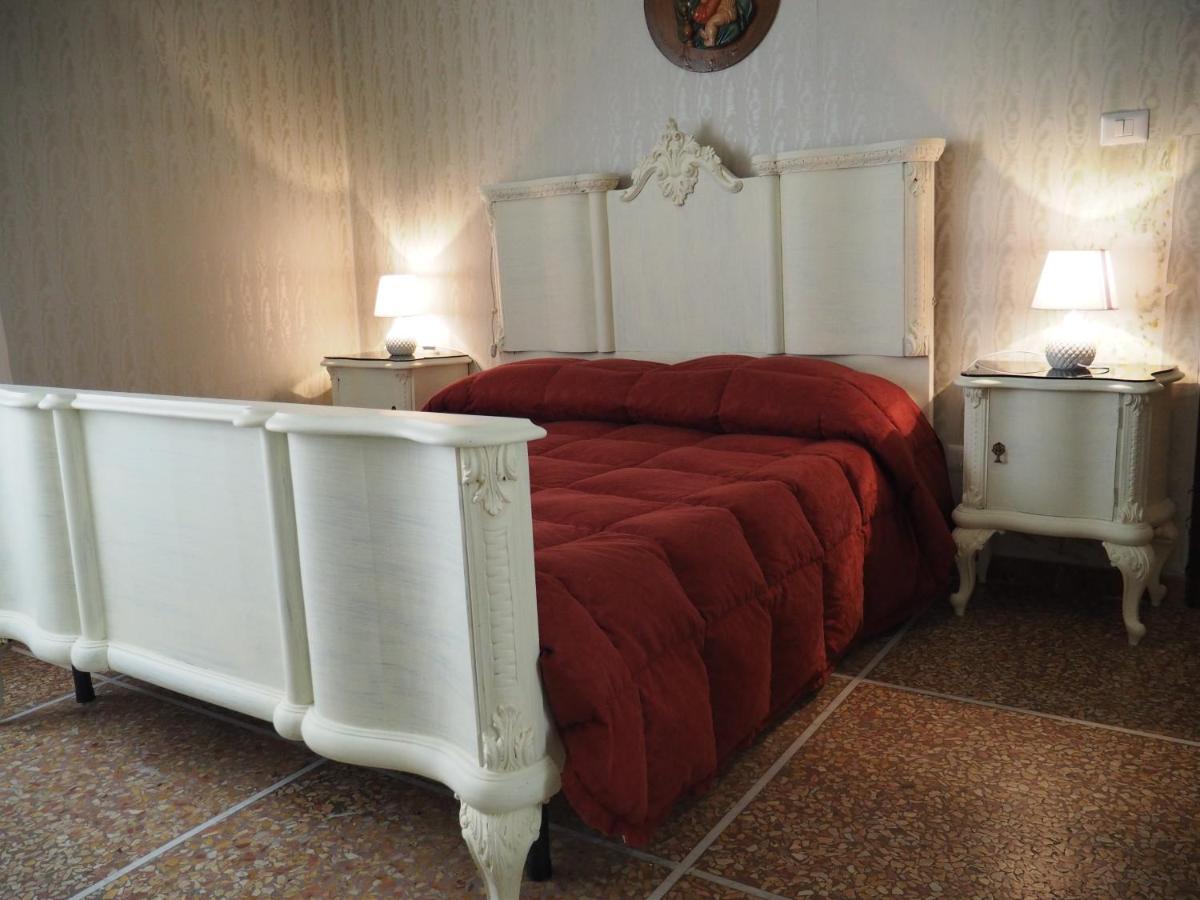 Апартаменты Casa Maria Сан-Бенедетто-дель-Тронто Экстерьер фото